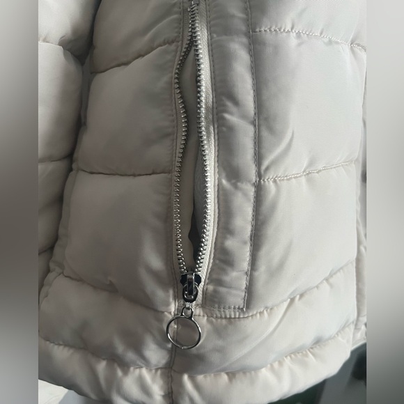 Royal Matrix Puffer Coat with Attachable Hood - Picture 7 of 15